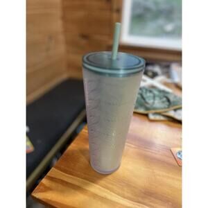 Starbucks Iridescent Mermaid Tails Acrylic Cold Cup Tumbler 24 Oz 2021.